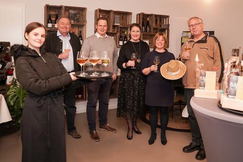 WonnegauErlebnis und Vinothek in neuer TouristInformation